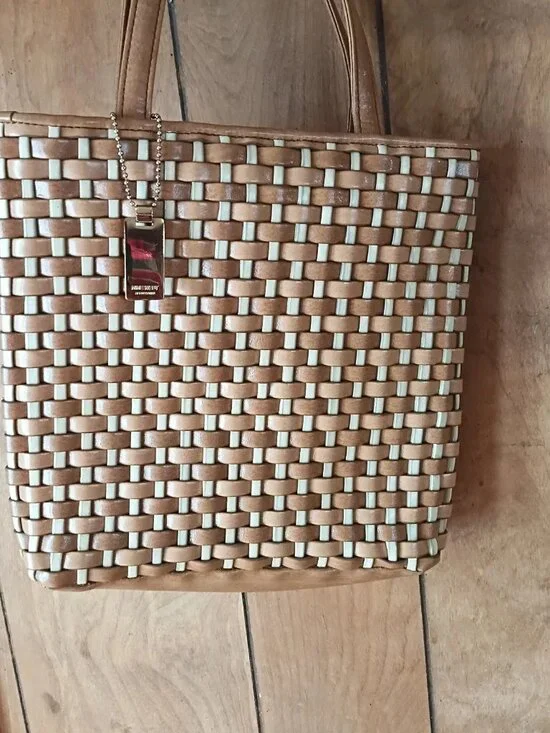 Nine West Woven Tote Bag Tan Beige Shoulder Purse Basket Weave Boho Y2K - Picture 3 of 5